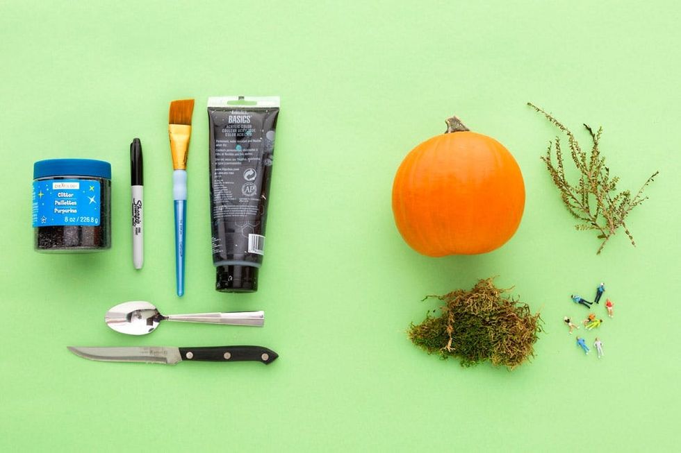Stranger Things DIY Mini Jack-O\u2019-Lantern Diorama Materials