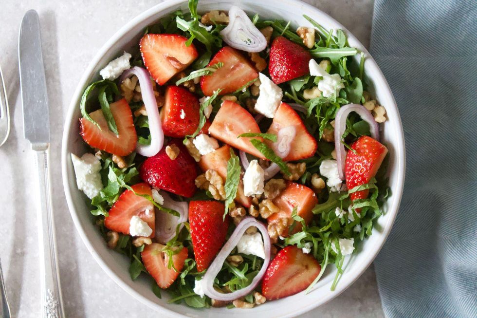 strawberry balsamic salad