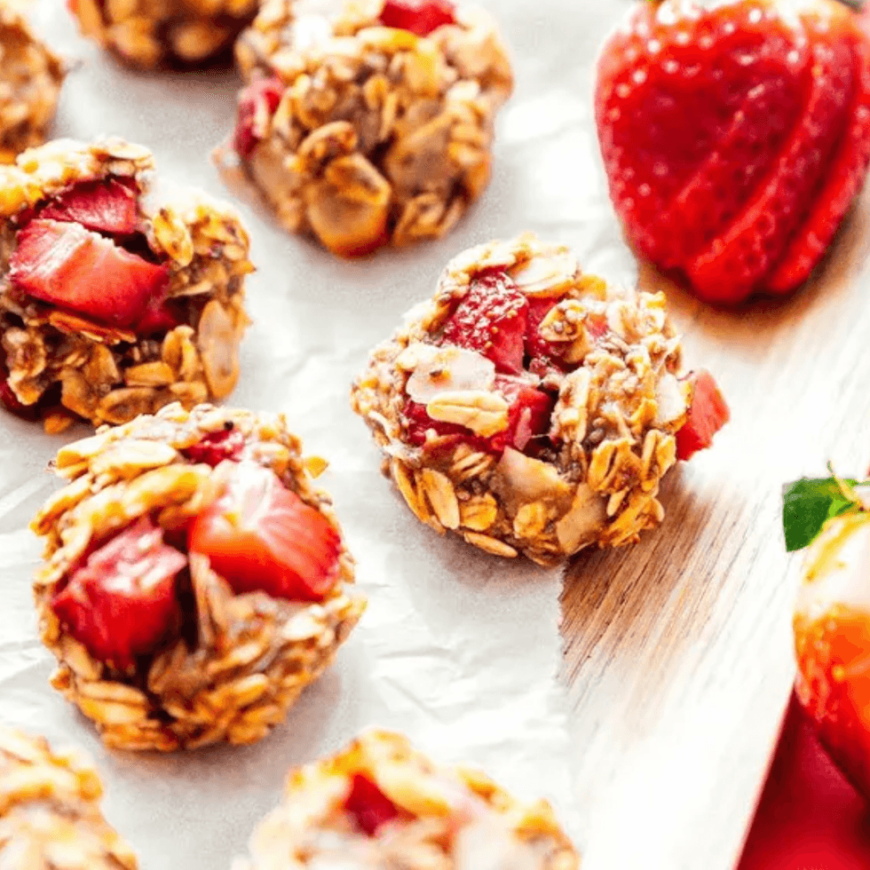 Strawberry Chia Oatmeal Cookies