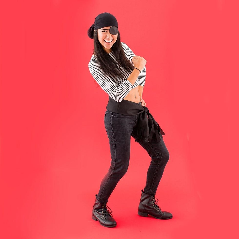 Striped_T_Shirt_Halloween_006