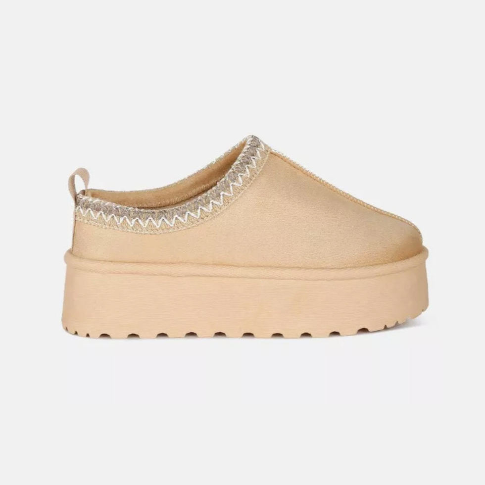 Struter Embroidered Platform Fur Classic Slip-On