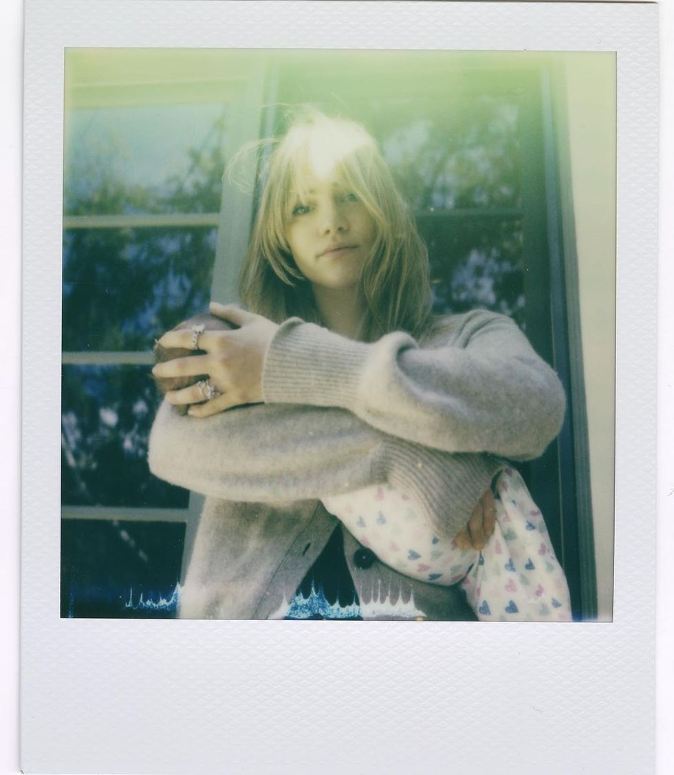 suki waterhouse and robert pattinson's newborn baby