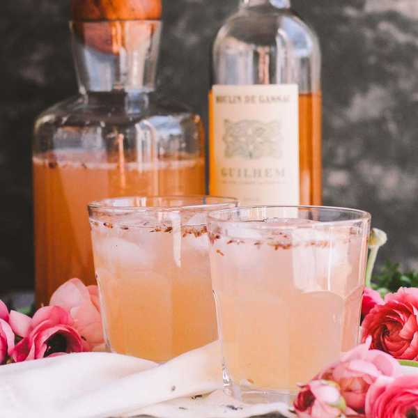 summer rose cocktail recipes Lavender Lemonade Ros\u00e9 Cocktails