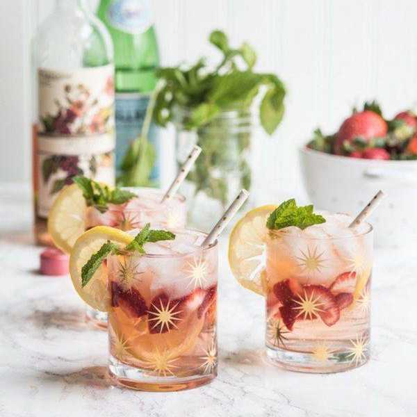 Summer\u2019s Perfect Ros\u00e9 Spritzer summer rose cocktail recipes