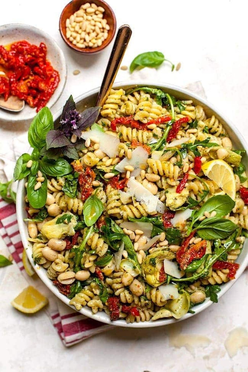 Sun-Dried Tomato, White Bean & Artichoke Pesto Pasta Salad