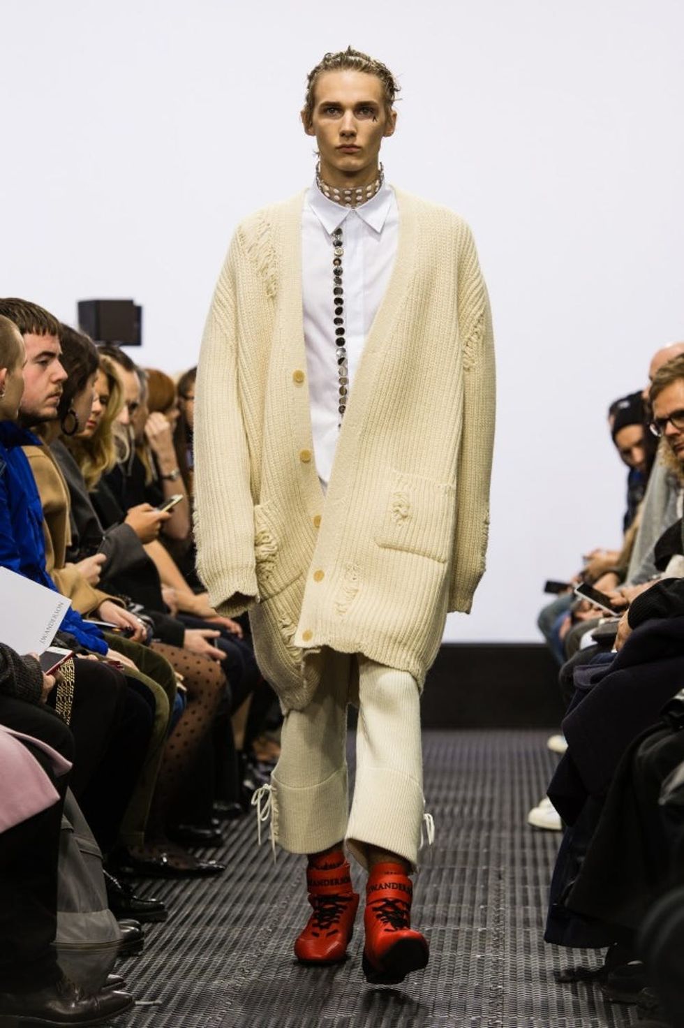 super-oversized-sweaters