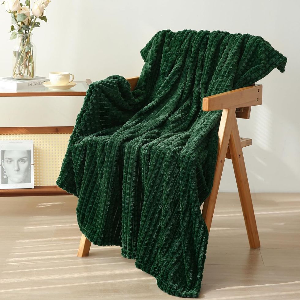 super soft throw blanket