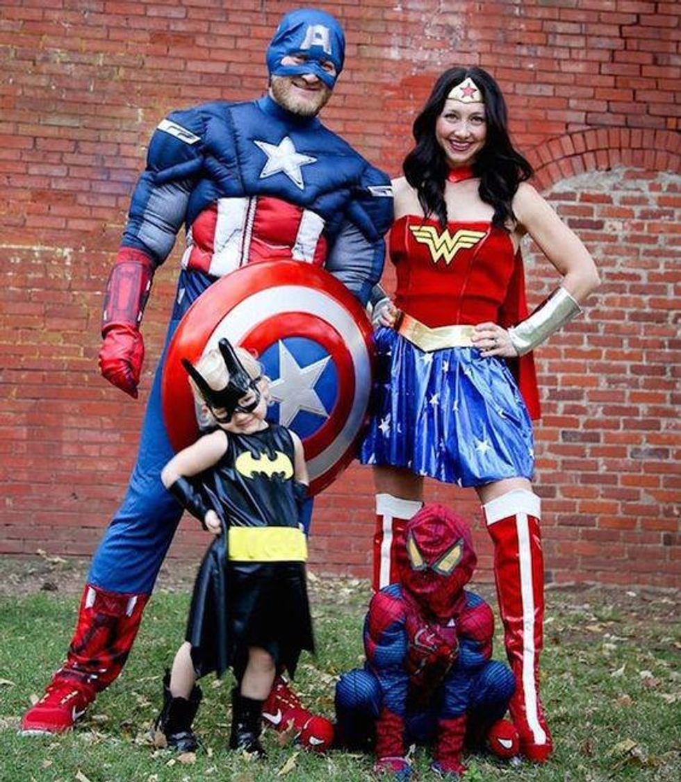 40 Of The Best Best Family Costumes For Halloween Brit Co 40 Of The Best Best Family Costumes For Halloween Brit Co