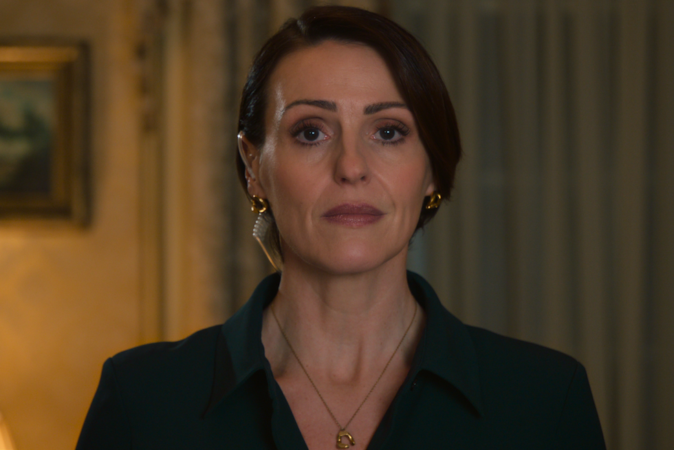 Suranne Jones in Hostage on Netflix