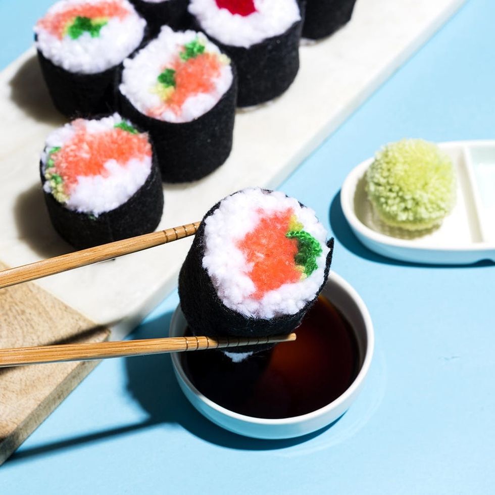 Sushi_Pom_Poms_027