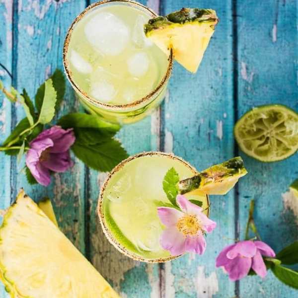 Sweet and Spicy Pineapple Margaritas