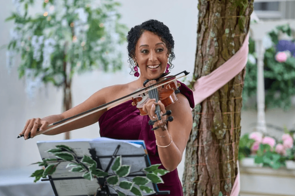 Tamera Mowry-Housley in Prelude to a Wedding