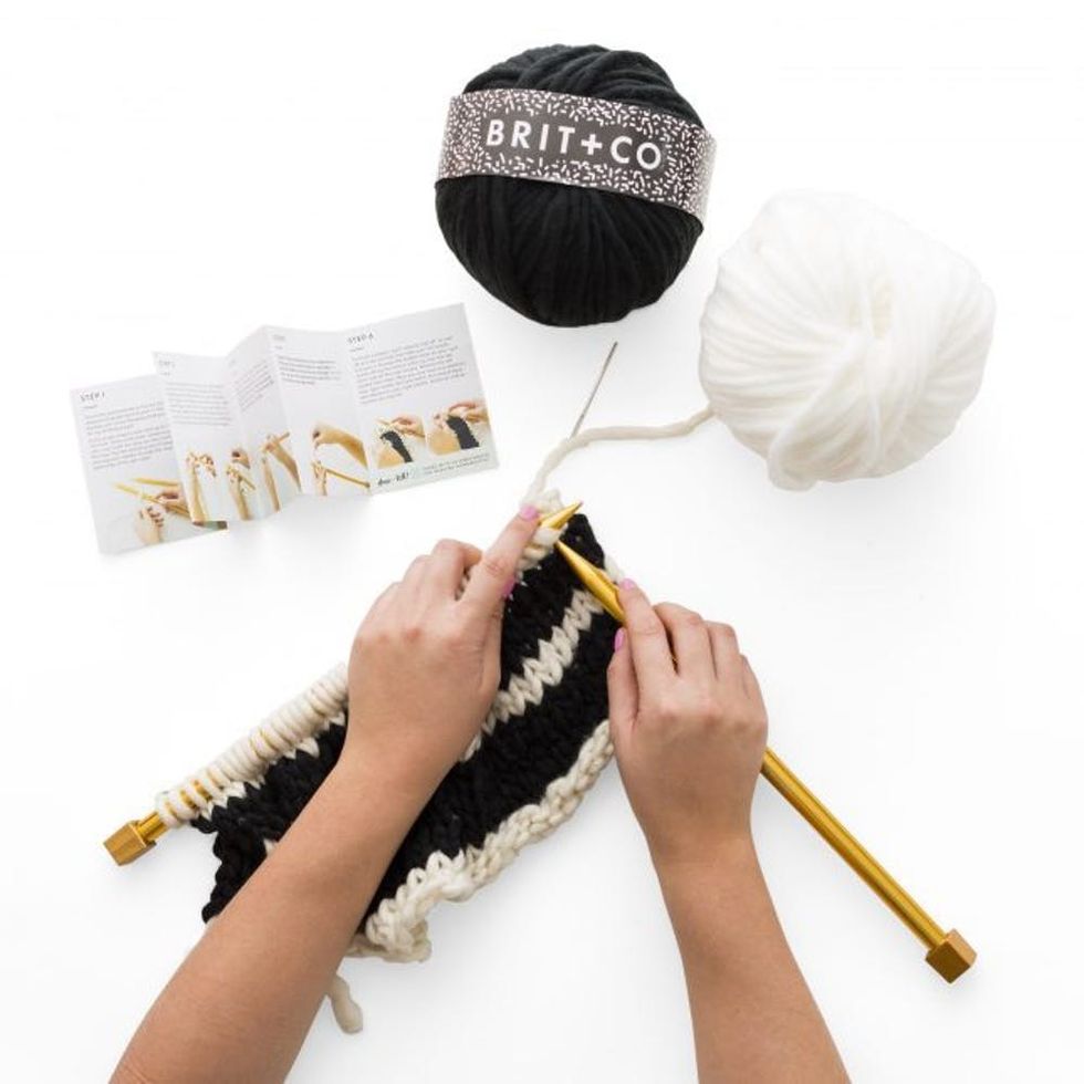 Target_Com_Scarf_004