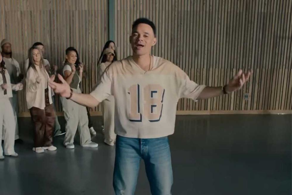 Tauren Wells in the Let the Church Sing lyric video