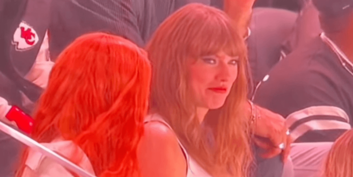 Taylor Swift's Reaction To Getting Booed At Super Bowl - Brit + Co