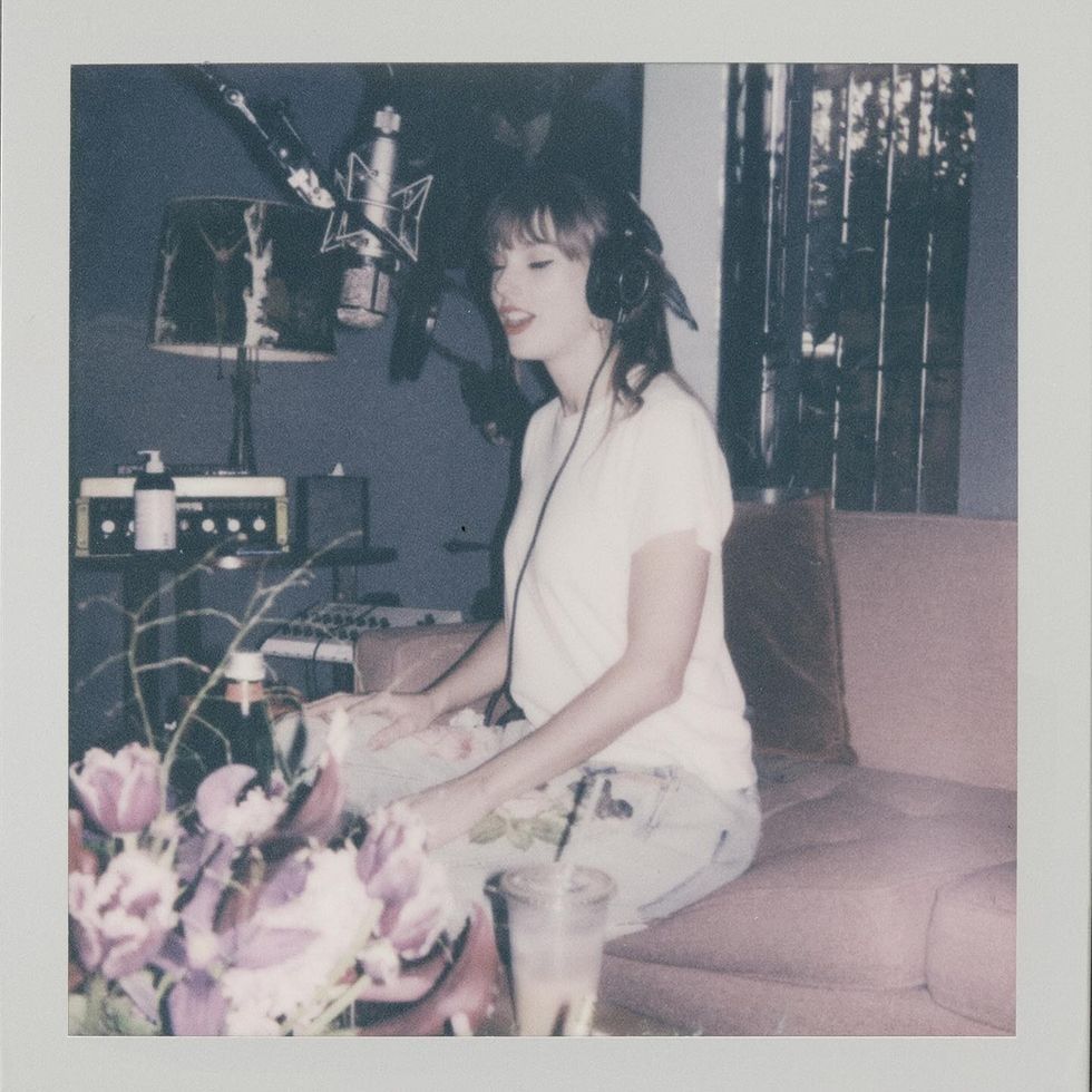 taylor swift in a recording studio