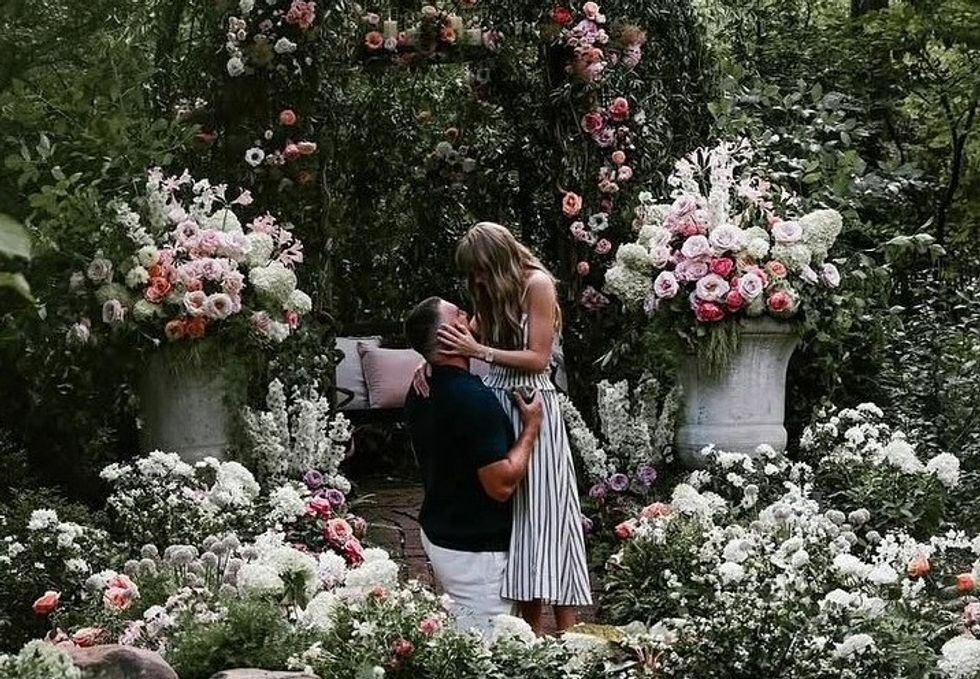 Taylor Swift Travis Kelce proposal