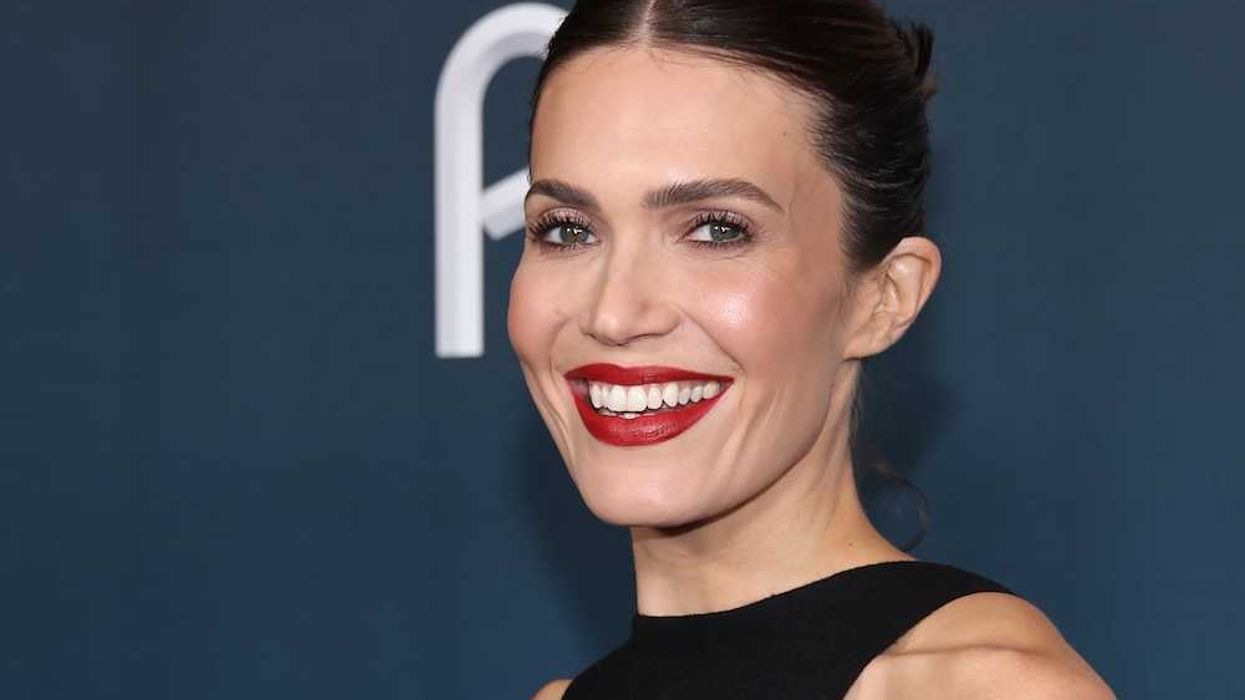 teach me peacock mandy moore