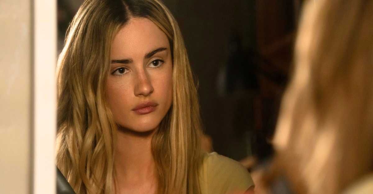 tell me lies secret episode theory