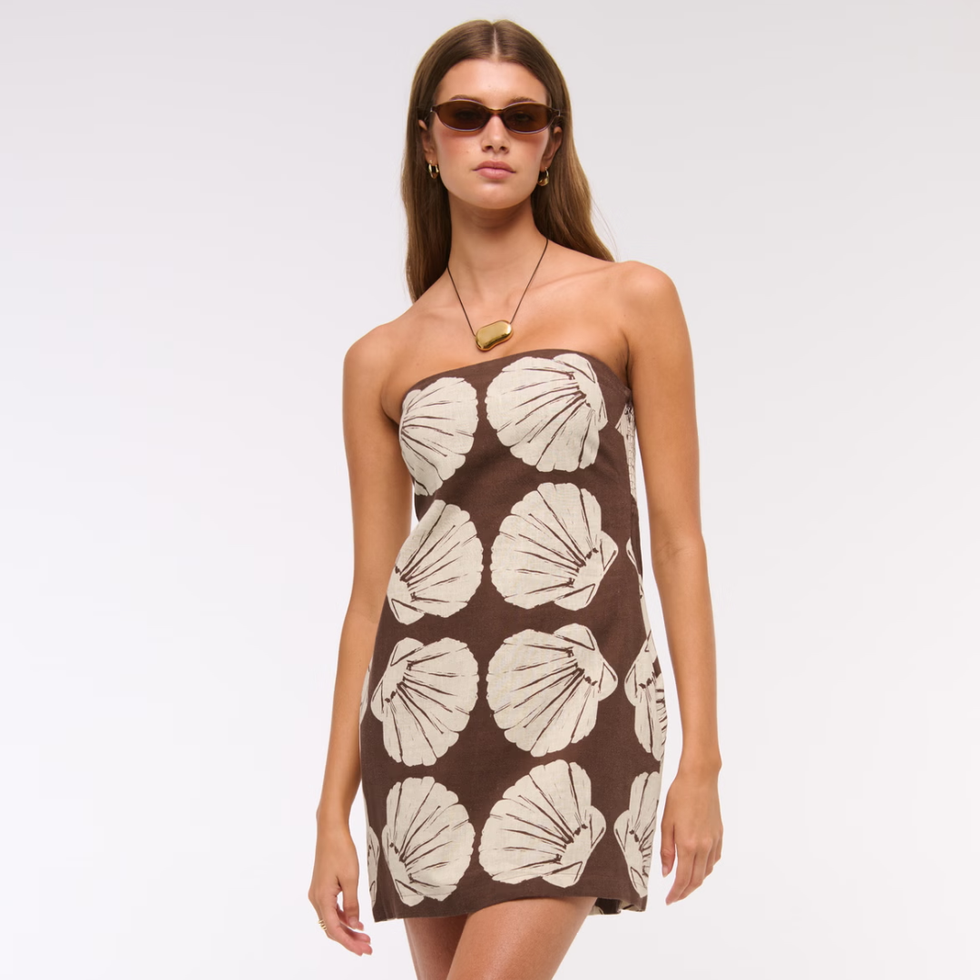 The A&F Scarlett Strapless Linen-Blend Skort