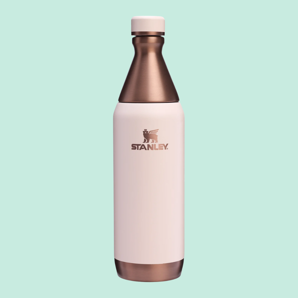 The Holiday All Day Slim Bottle