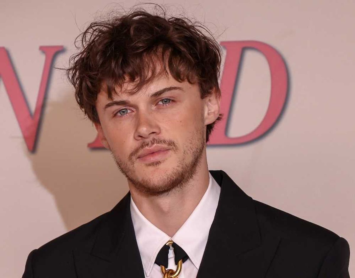 the julia set chris briney chase infiniti