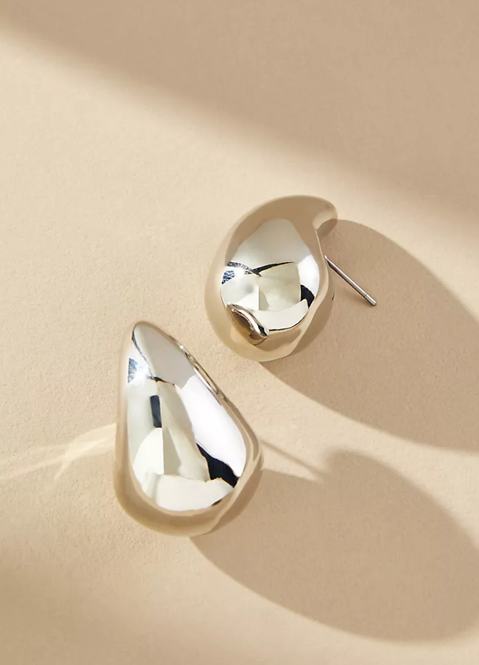 The Petra Mini Drop Earrings