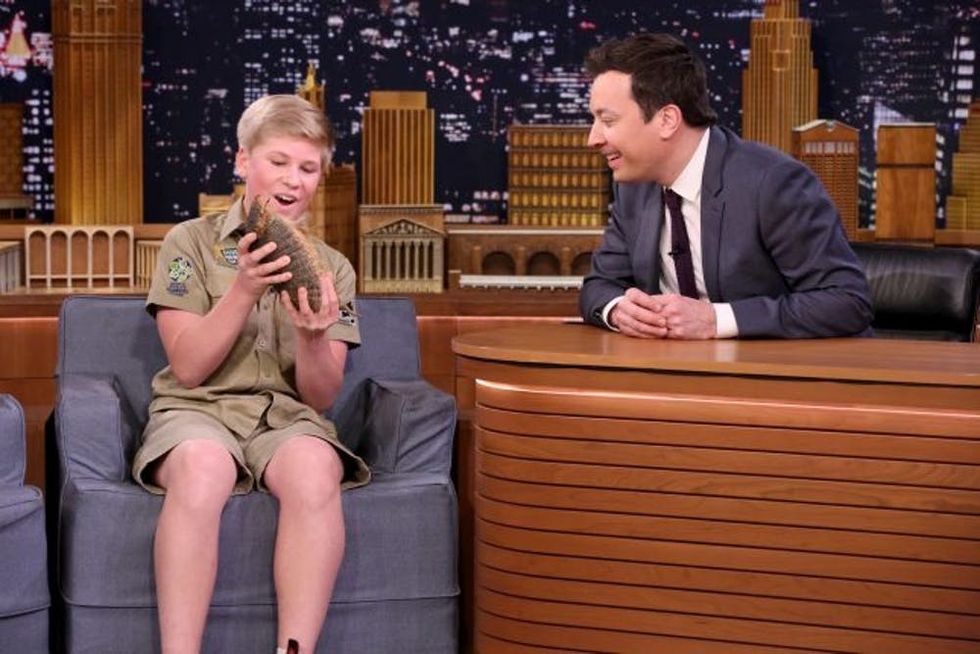 THE TONIGHT SHOW STARRING JIMMY FALLON -- Episode 0626 -- Pictured: (l-r) Animal expert Robert Irwin during an interview with host Jimmy Fallon on February 16, 2017 -- (Photo by: Andrew Lipovsky/NBC/NBCU Photo Bank via Getty Images))
