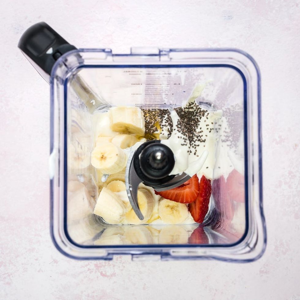 This layered ombre smoothie is almost too pretty to drink!