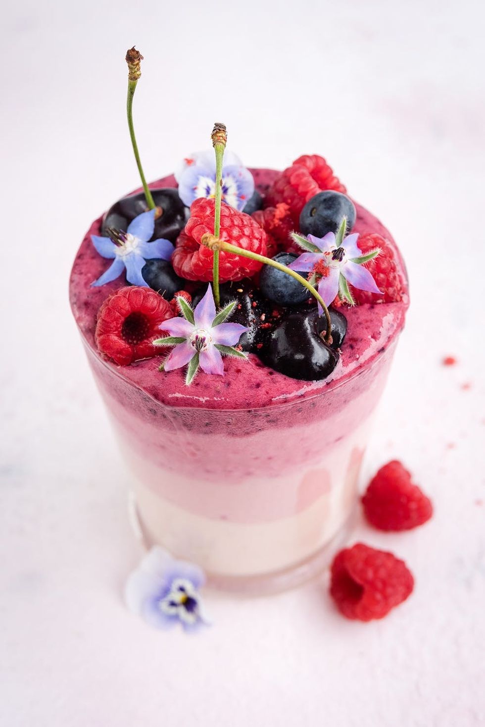 This layered ombre smoothie is almost too pretty to drink!