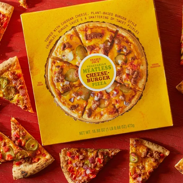 this meatless pizza is one of the best vegetarian meals you can get from trader joe's