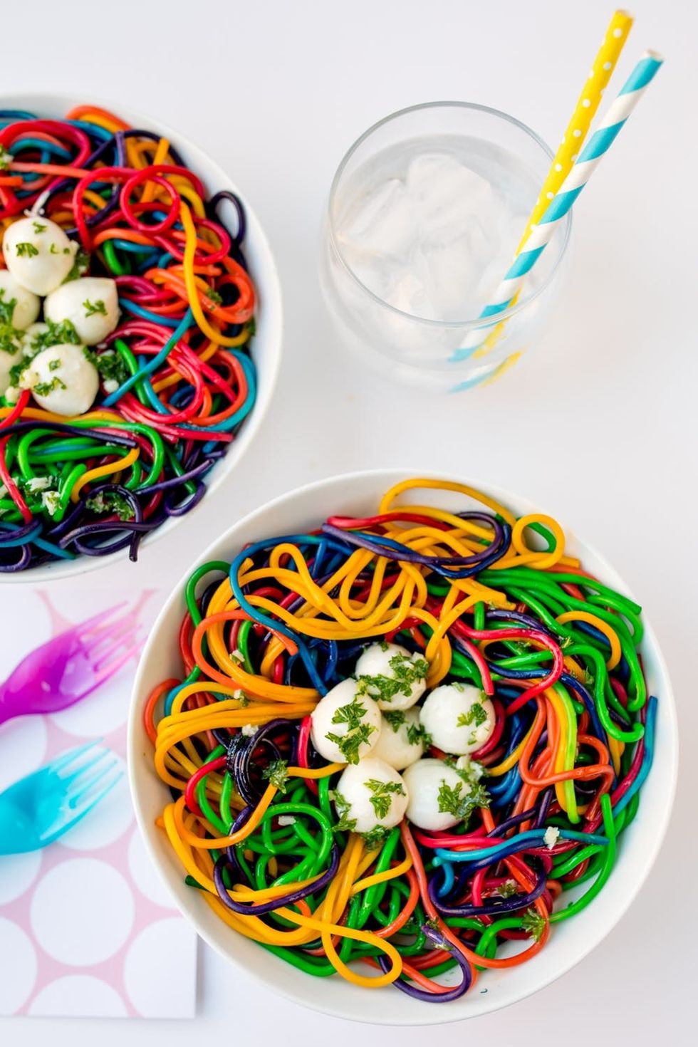 This Simple Rainbow Spaghetti Nest Recipe Actually Tastes Amazing Too!