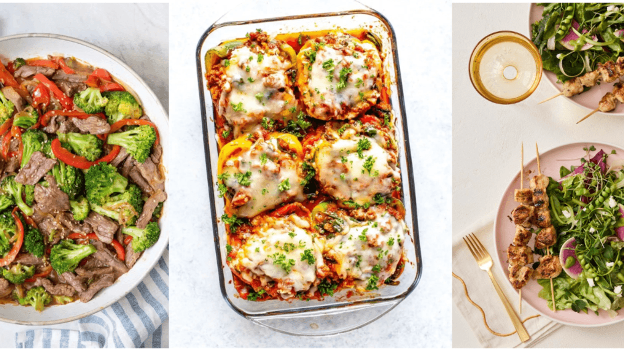 Three dishes: beef stir-fry, stuffed peppers, and salad with skewers on pink plates.