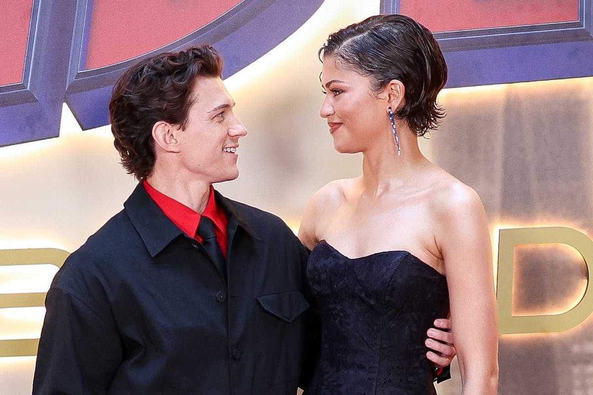 tom holland calls zendaya maree spider man brand new day premiere