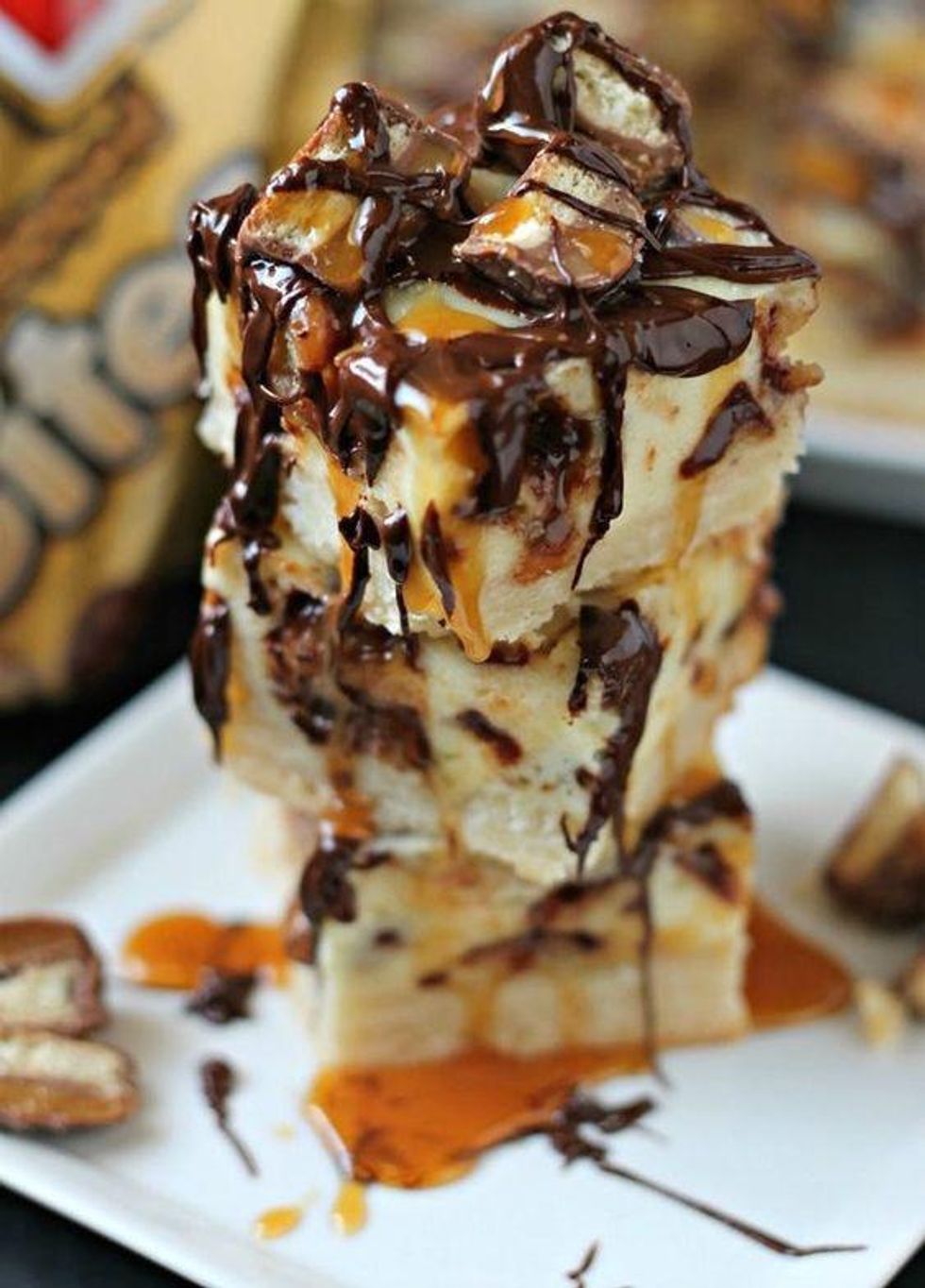 Twix Cheesecake Bars