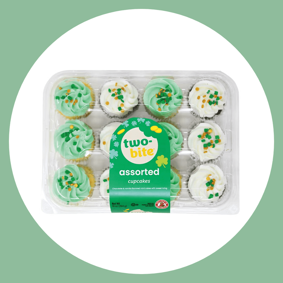 Two-Bite St. Patrick's Day Chocolate & Vanilla Flavored Mini Cupcakes