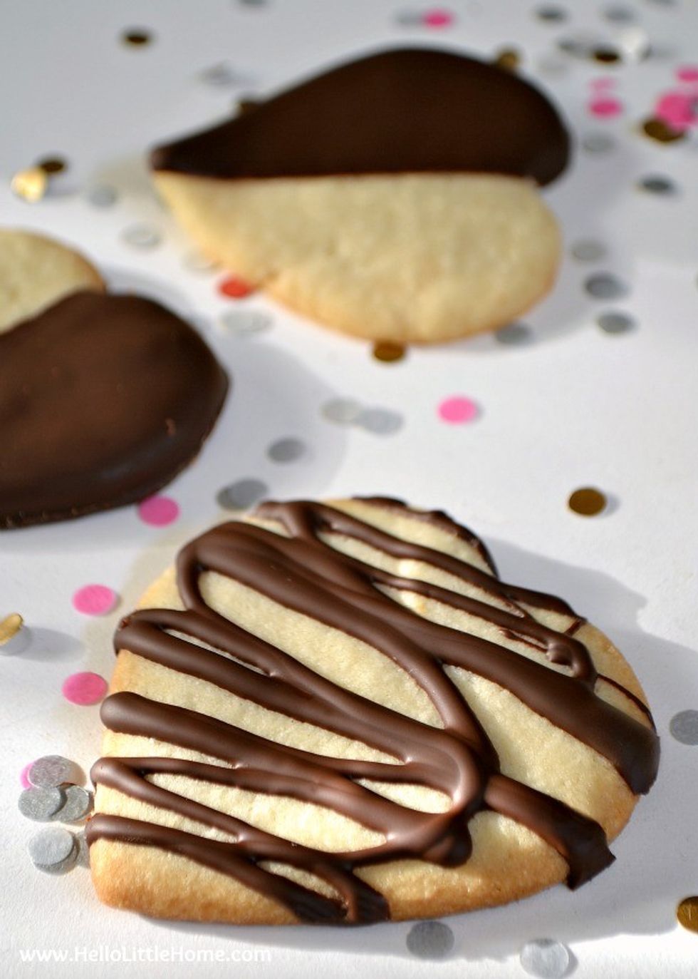 \u200bChocolate-Dipped Shortbread Hearts valentines cookies