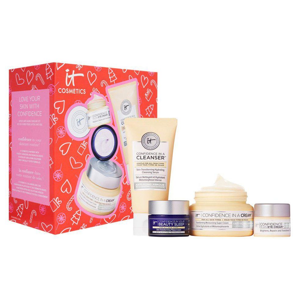 \u200bIT Cosmetics Love Your Skin With Confidence Anti-Aging Skincare Gift Set