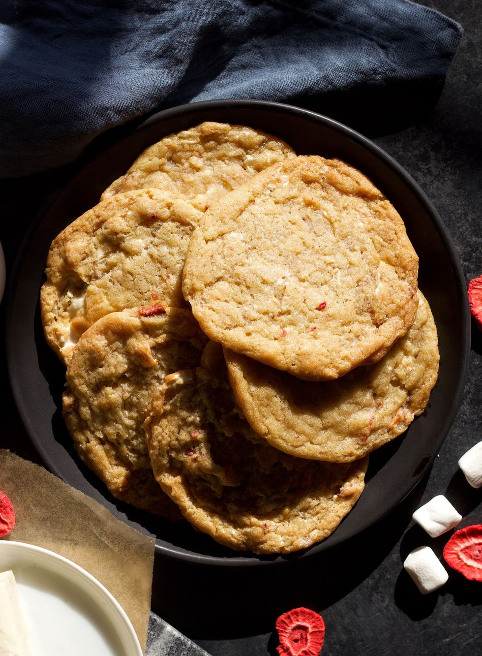 \u200bPlant-Based Strawberry Marshmallow Cookies