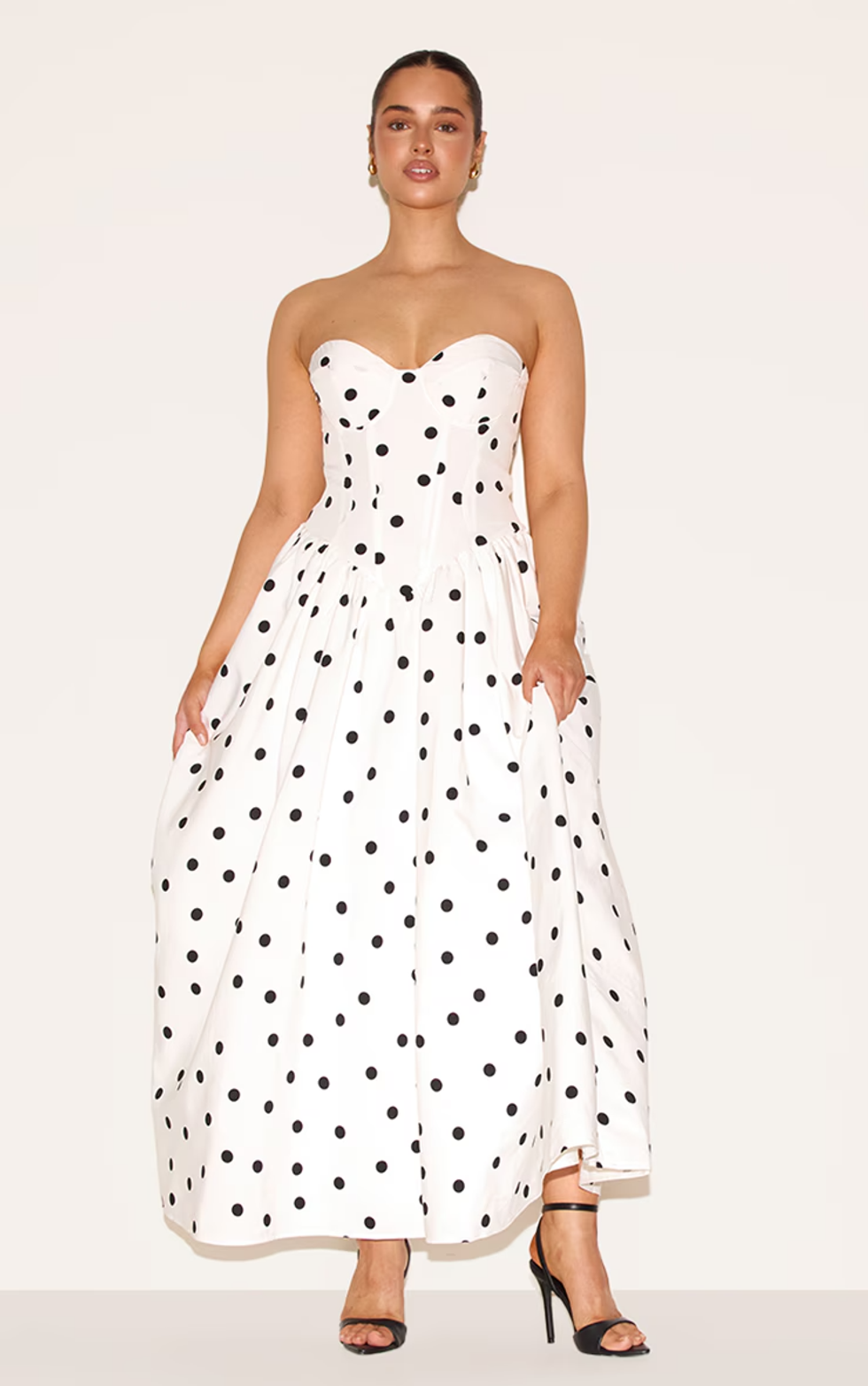 \u200bPretty Little Thing White Polka Dot Corseted Dress