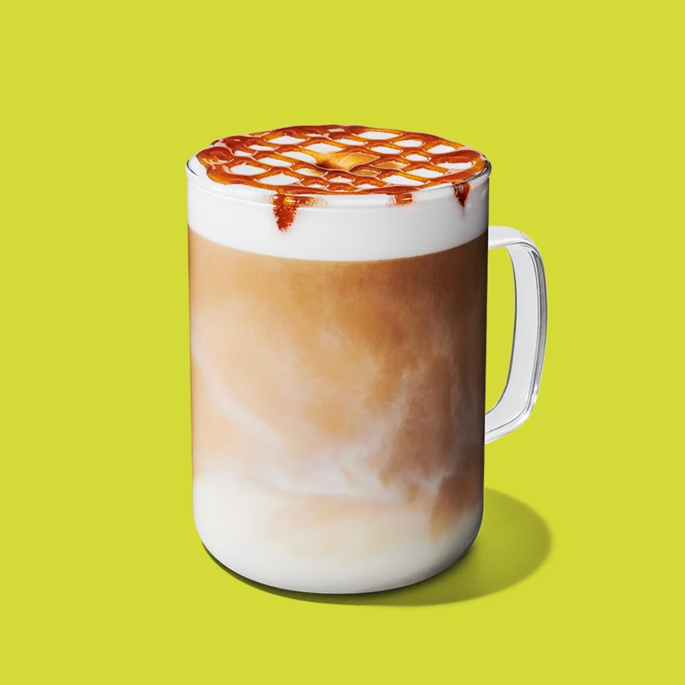 \u200bStarbucks\u200b Apple Crisp Oatmilk Macchiato