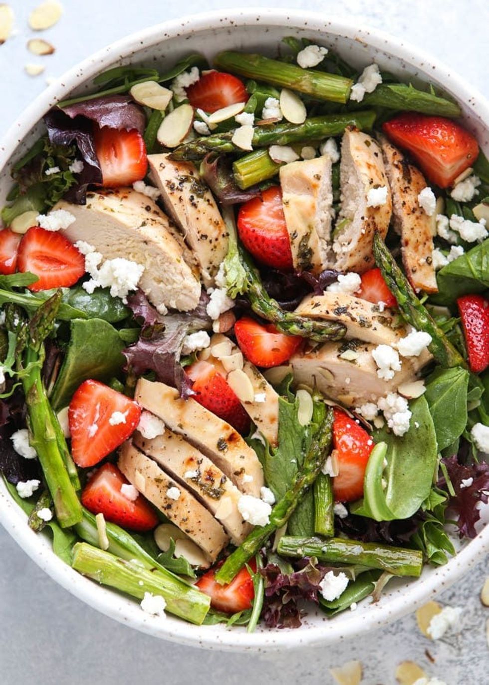 \u200bStrawberry and Asparagus Salad with Chicken