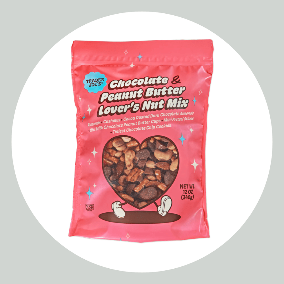 \u200bTrader Joe's Chocolate & Peanut Butter Lover's Nut Mix