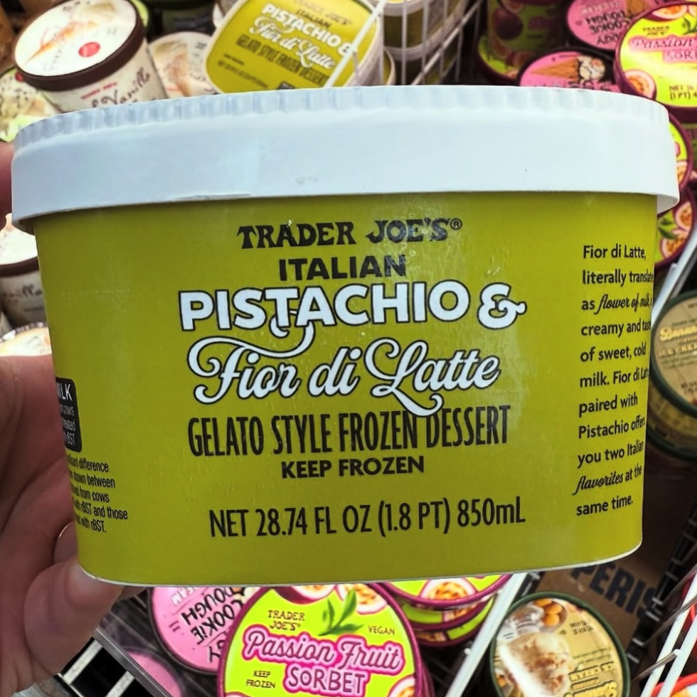 \u200bTrader Joe's Pistachio & Fior Di Latte Gelato Style Frozen Dessert
