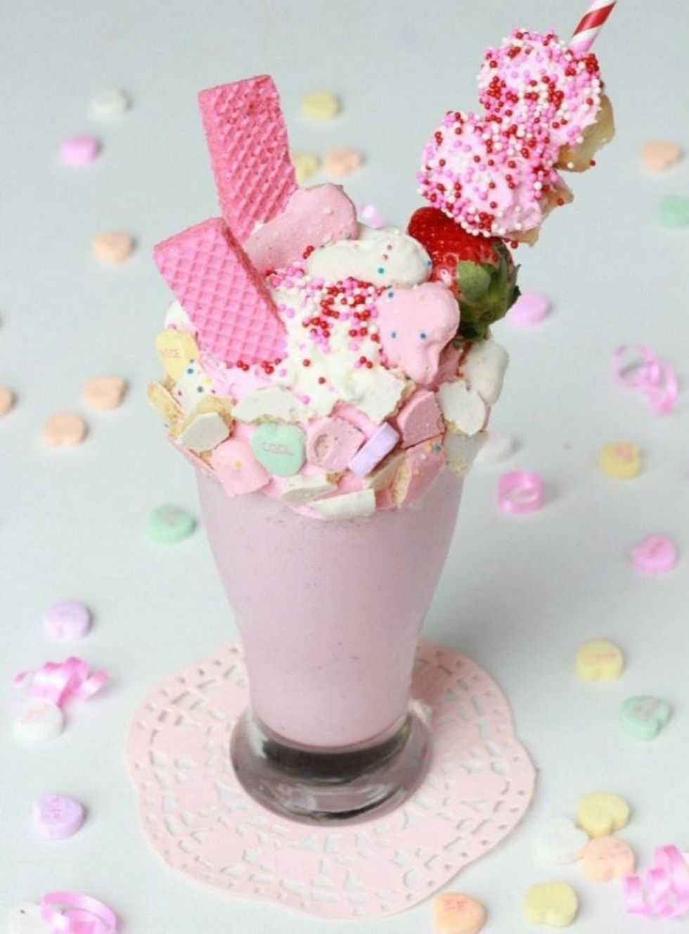 ultimate-strawberry-milkshake