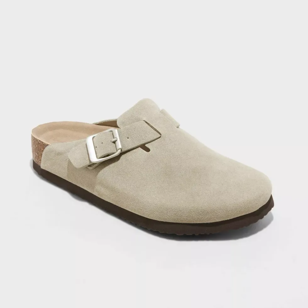 universal thread clog mule flats