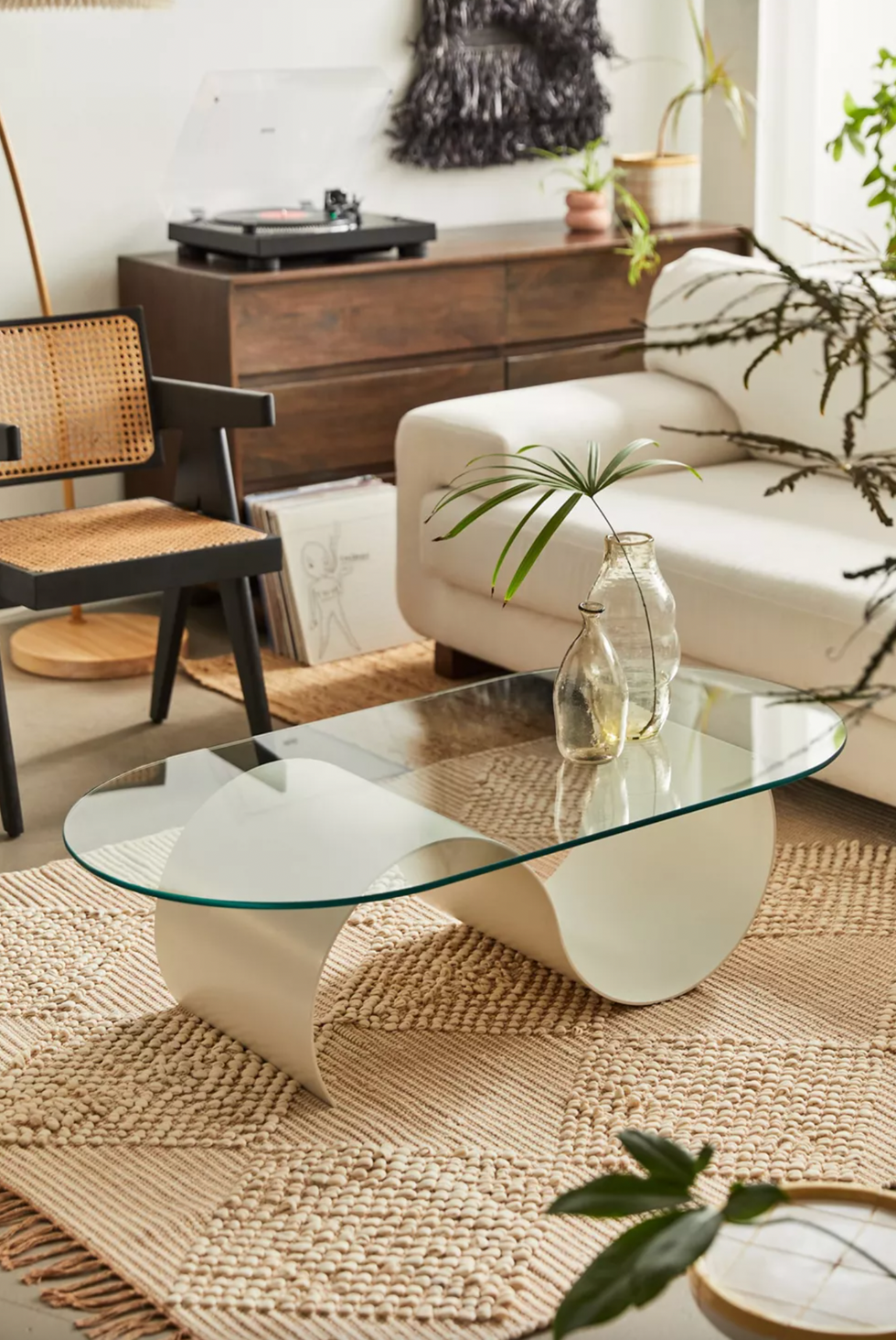 urban outfitters coffee table