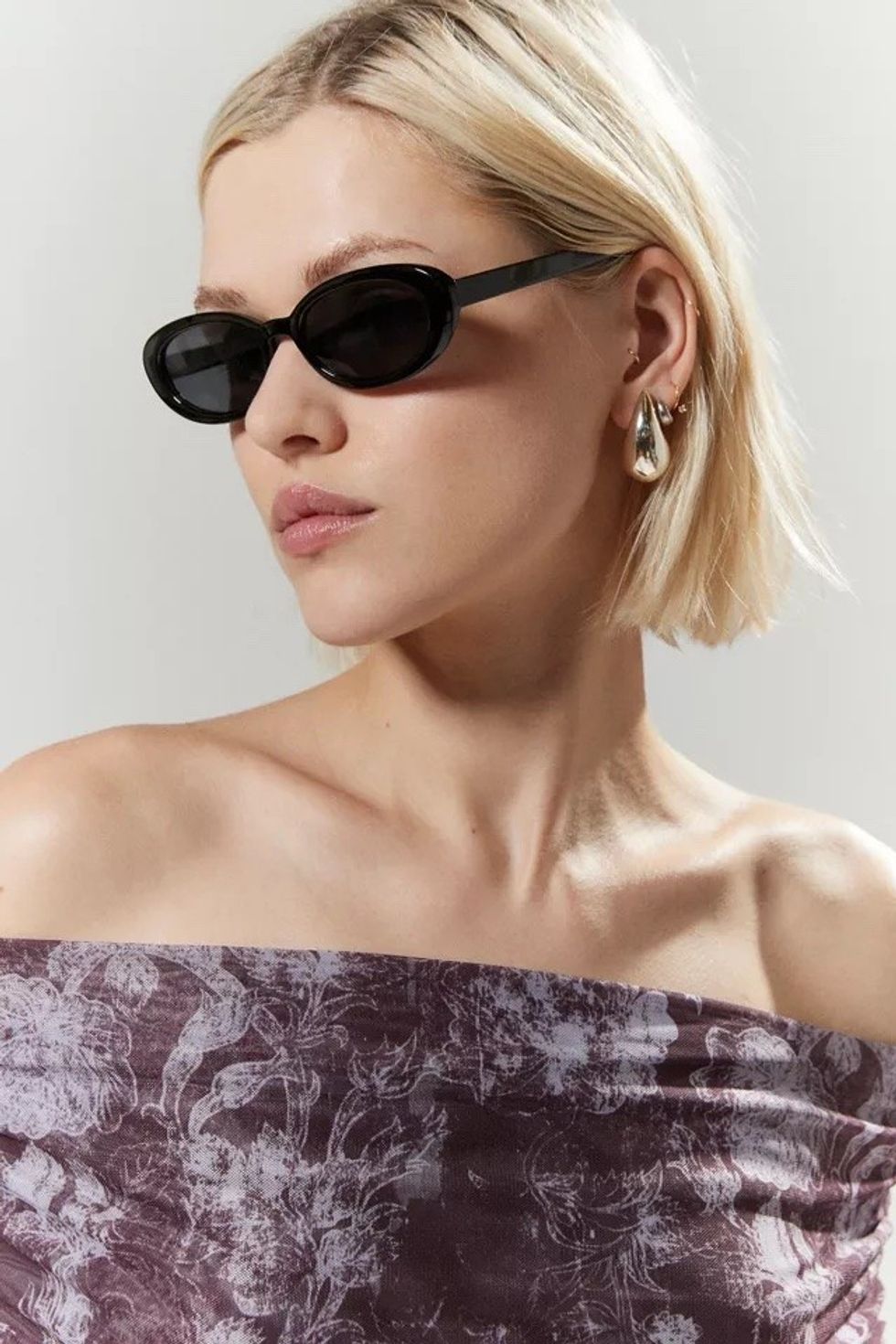 Urban Outfitters Essential Oval Cheap Sunglasses