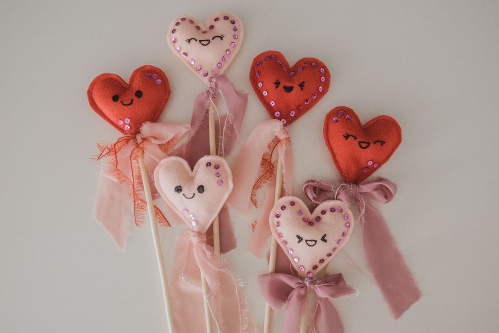 valentine heart wands