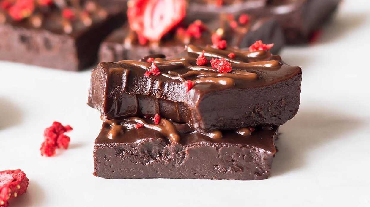 valentine's day desserts chocolate peanut butter fudge